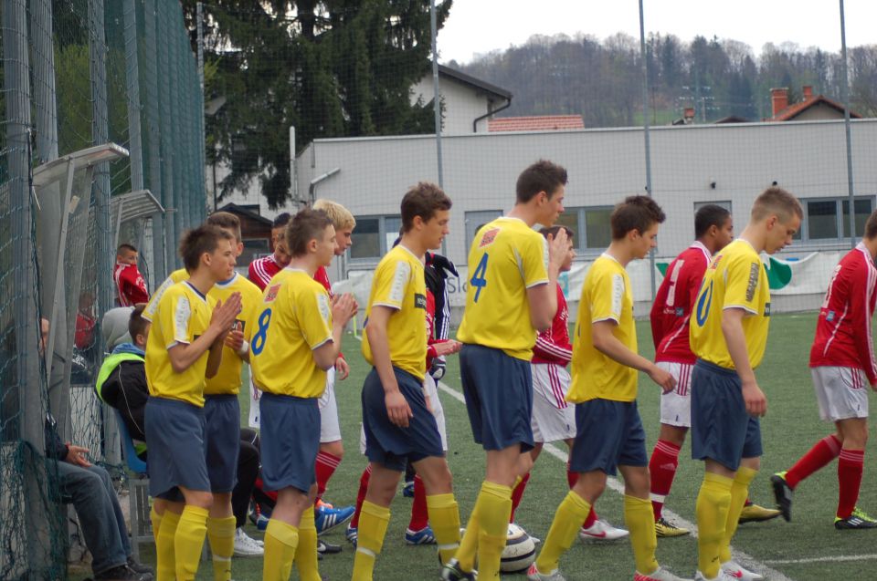 Ljublana 14,04,12 Bravo - Interblok - foto povečava