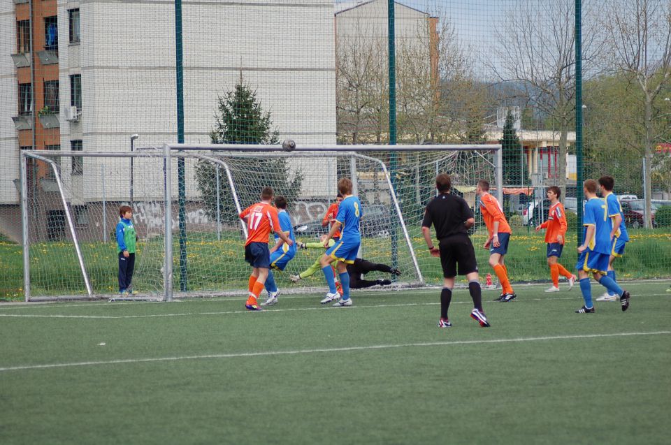 Celje 21,04,12 Celje- Bravo - foto povečava