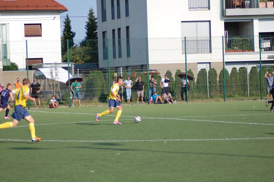 Ljubljana 11,08,12 Bravo- Šampion - foto povečava