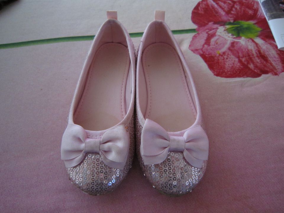 hm balerinke 28 - 4 eur