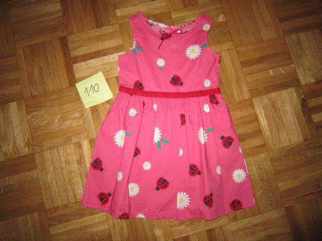 Hm 110 oblekica - 6 eur