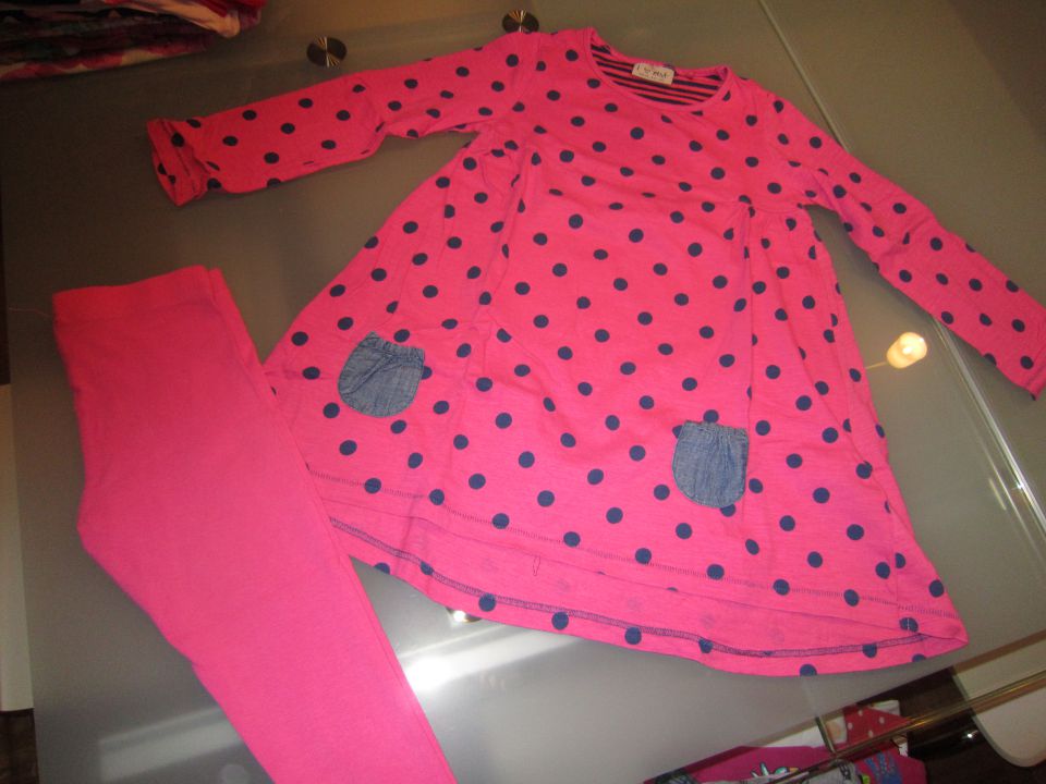 next 116 komplet legice in tunika - 12 eur