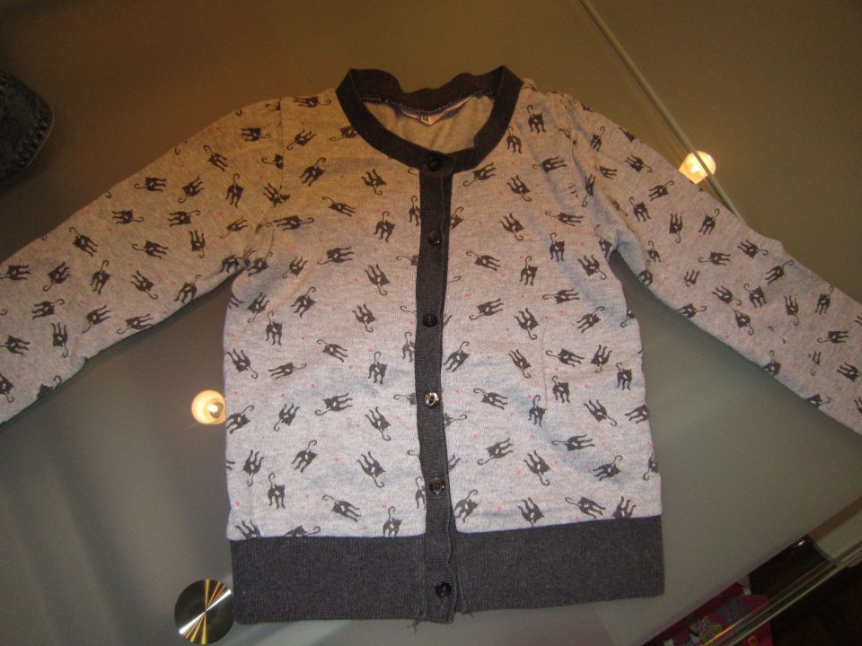 jopica hm 110-116 - 3 eur