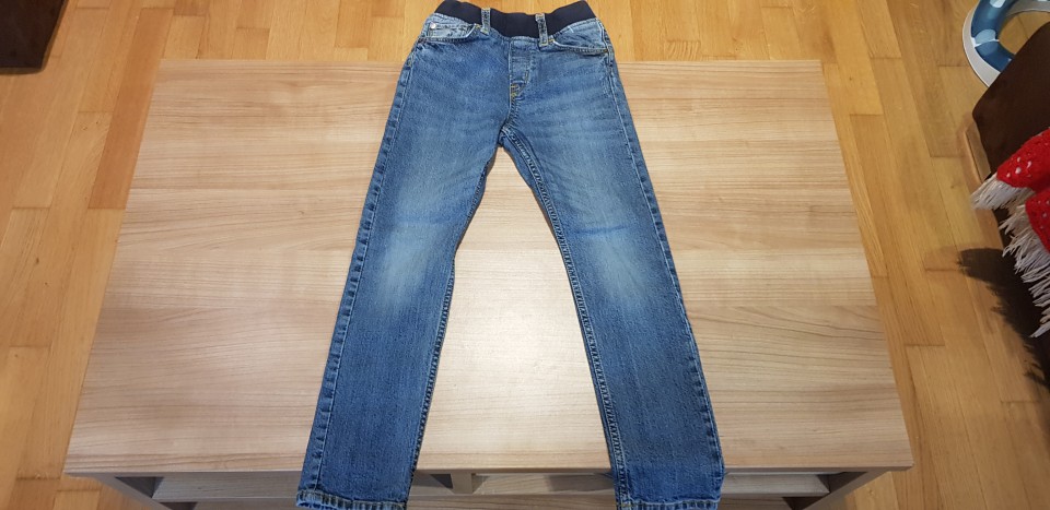 Jeans hlače C&A 122 - podarim ob nakupu