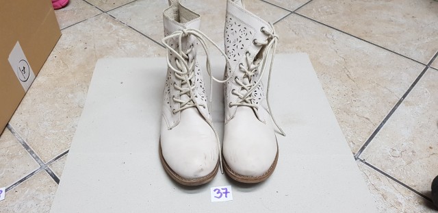 Čevlji 37 - 5€