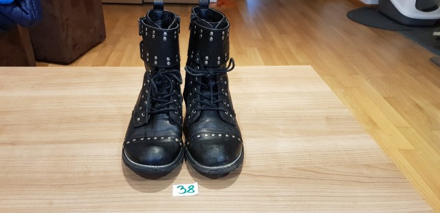 Čevlji Tissaia 38 - 5€