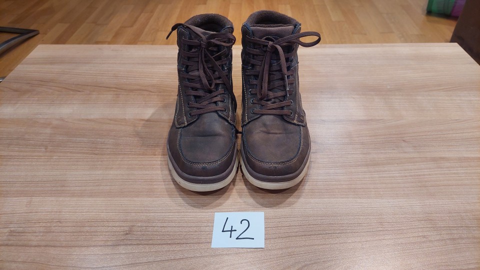 Zimski čevlji 42 - 10€