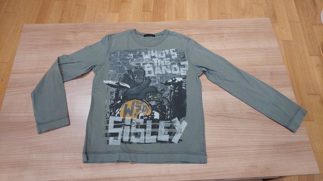 Majica Sisley 134 - 4€