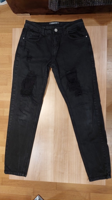 Jeans hlače Terranova M - 5€
