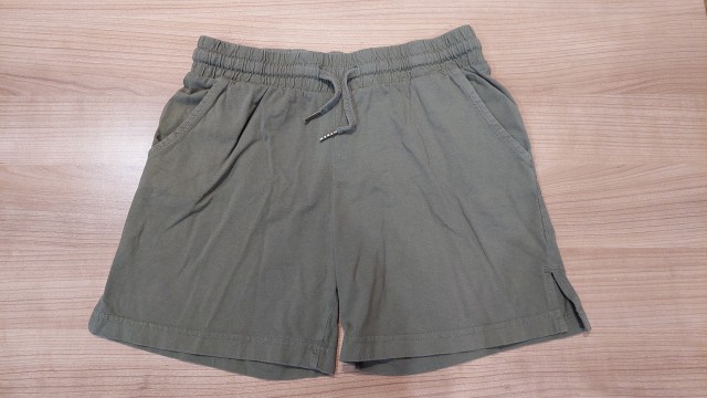 Kratke hlače XS, ustrezajo 158 - 4€