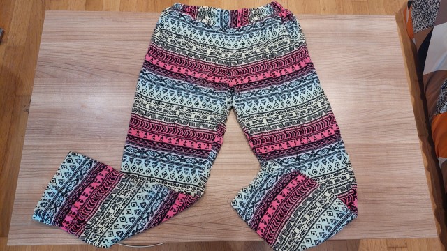 Tanke hlače 158-164 - 4€