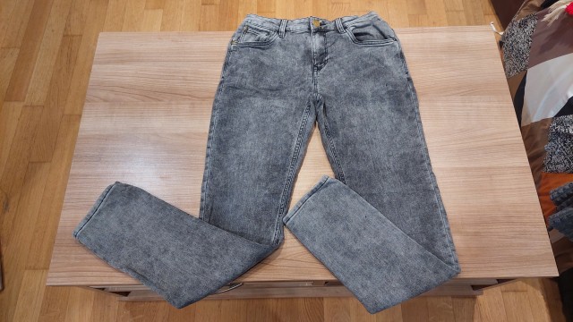 Jeans hlače C&A 164 - 2€