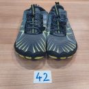 Bosonoga obutev 42 - 12€
