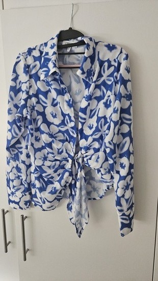 BLUZA ŠT. 40