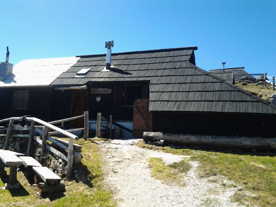 Velika planina 27 in 28.4.2012 - foto povečava