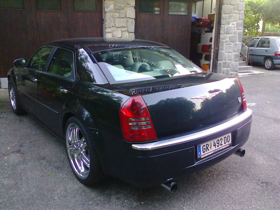 Chrysler 300 C - foto povečava