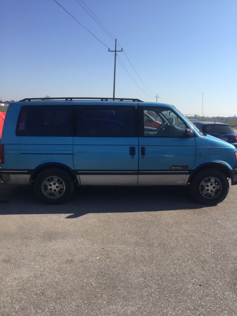 Chevrolet Astro - foto