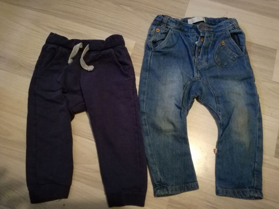 Zara jeans hlače in trenerka 18-24m 12eur