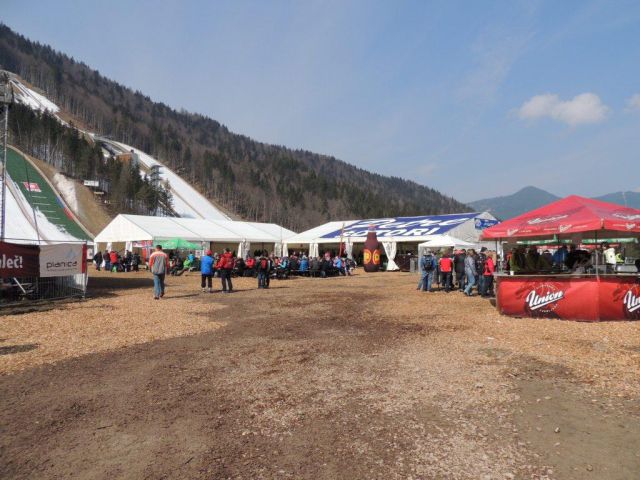 Planica ekipa prve pomoči 20.3.2015 - foto