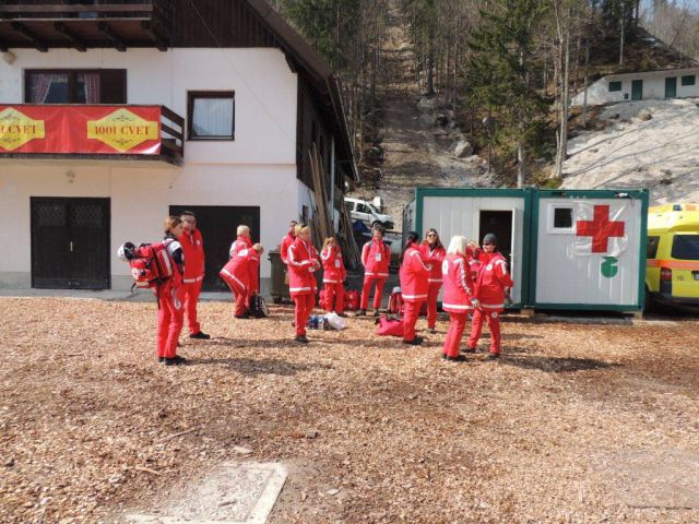 Planica ekipa prve pomoči 20.3.2015 - foto