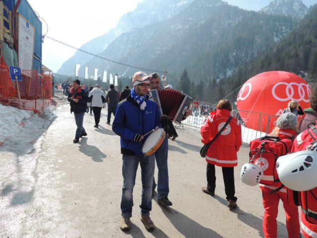 Planica ekipa prve pomoči 20.3.2015 - foto