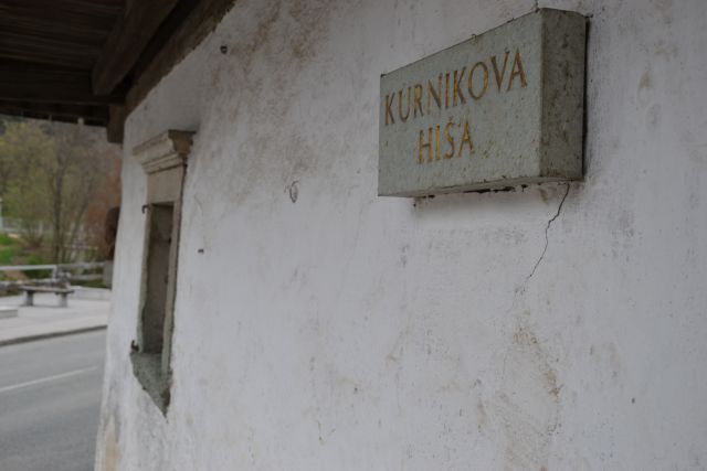 Kurnikova hiša - foto