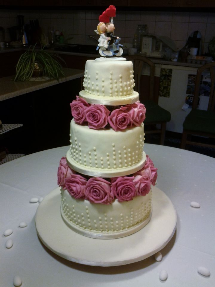 Poročna torta - foto povečava