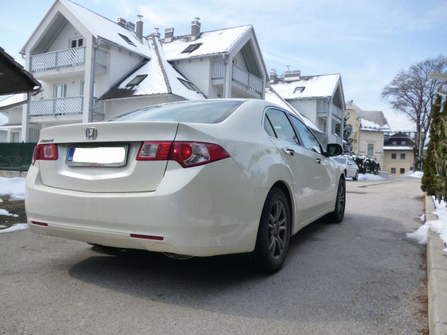 Honda Accord 2.2 i-DTEC - foto