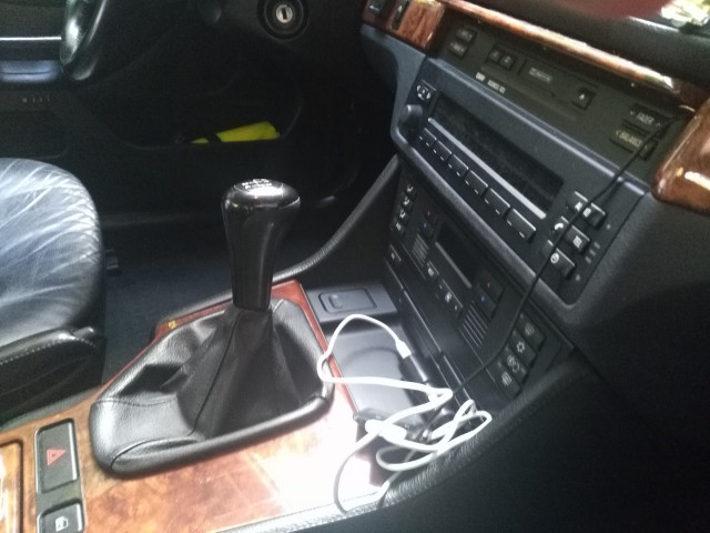 BMW E39 528i + LPG - foto