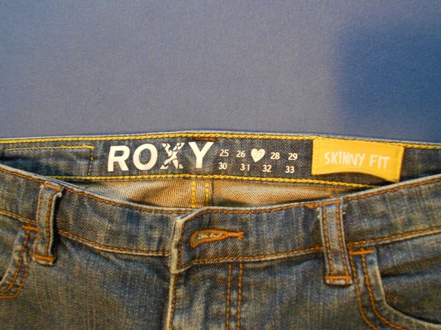 Roxy, 27 (XS-S)