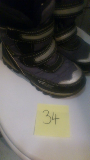 F. zimski visoki čevlji št. 34, 8€