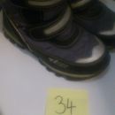 f. zimski visoki čevlji št. 34, 8€