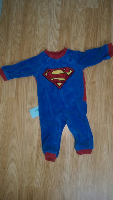 H&m pižamica supermen