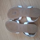 sandali 33-34, 10€