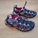 Mckinley sandali 34, 18€