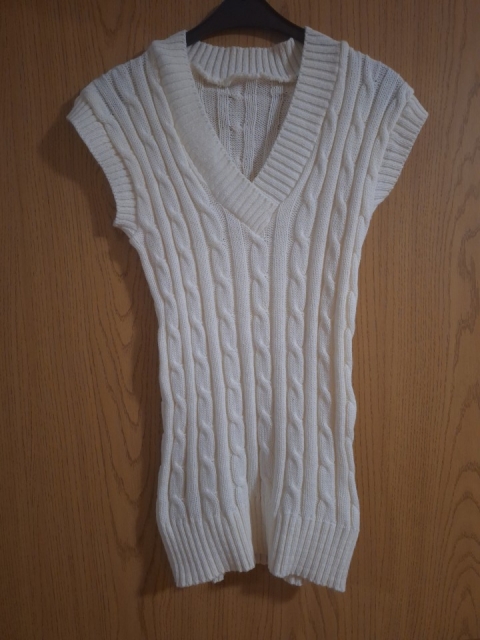 S-M - Dolg pulover, 7€