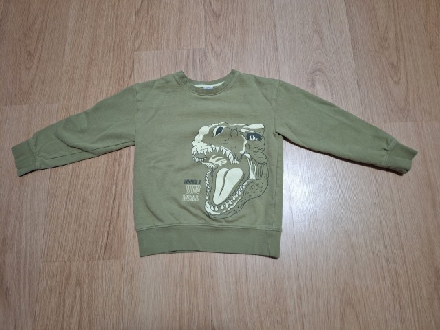 Pulover 122, 5€