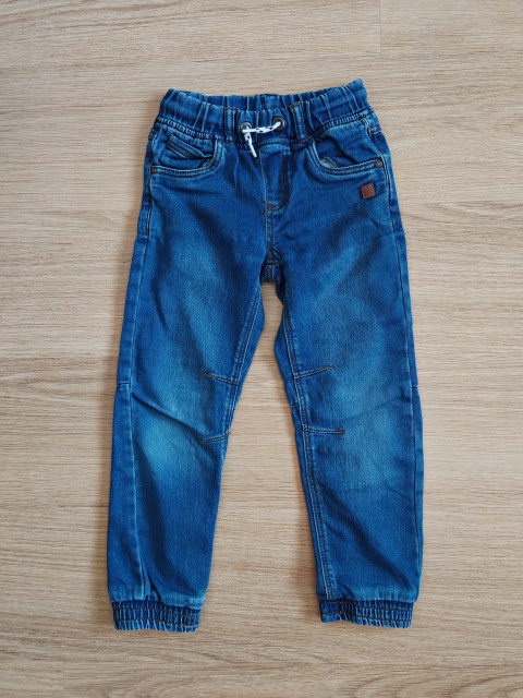 Kavbojke 122, 5€