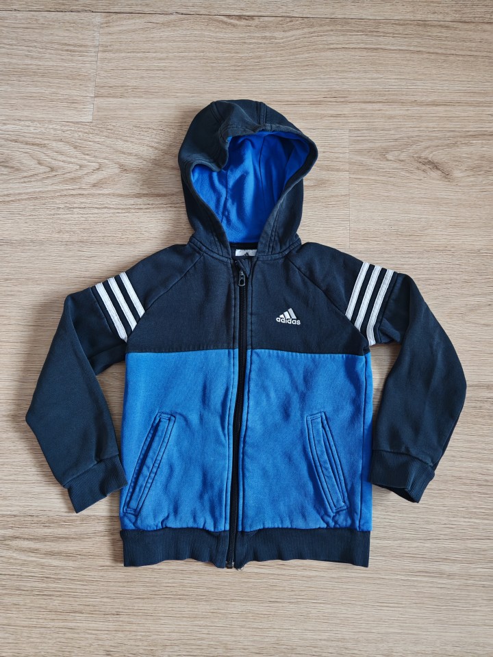 Jopa Adidas 128, 6€
