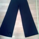 Ženske črne široke elegantne hlače M/38-40