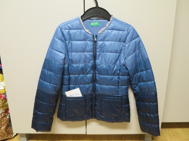 Prehodnja jakna (kod bundica) št. 134-140, cena 8€