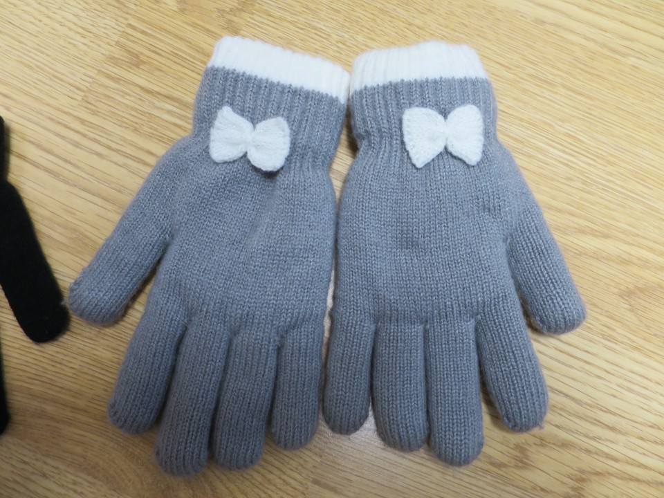 rokavice, cena 2€