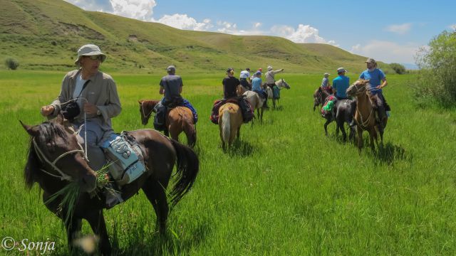 2016 KIRGIZIJA - treking s konji - foto