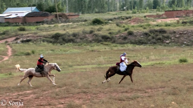 2016 kirgizija - nomadske igre - foto