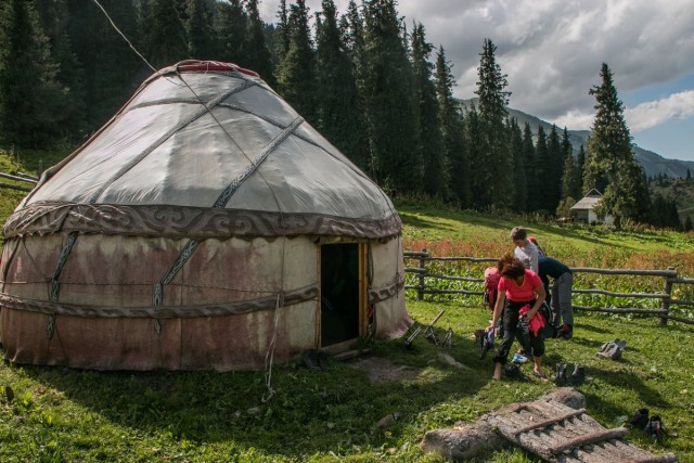 2016 kirgizija - treking  ala-kul - foto