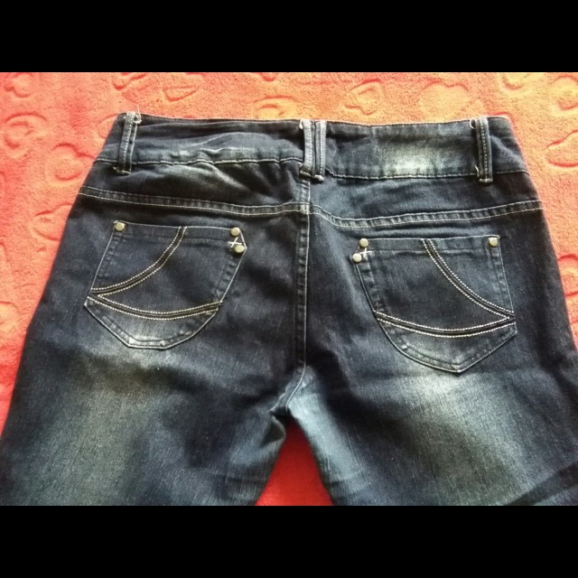 Jeans hlače št.44 -6€ - foto