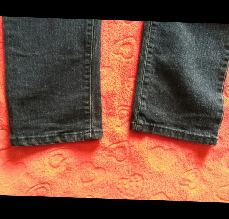 Jeans hlače št.44 -6€ - foto povečava