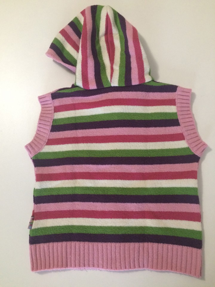 Brezrokavnik, 2 leti (se lahko nosi prej), 2,50€