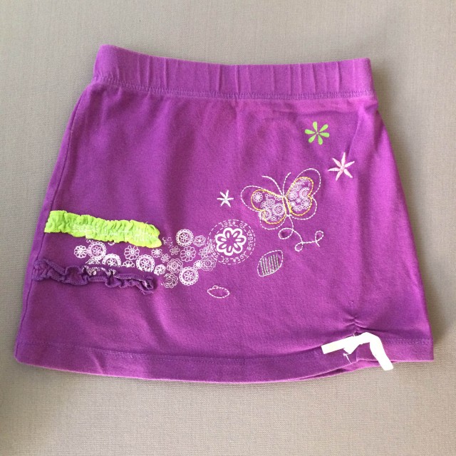 Vijola krilce, 92, 2,5€