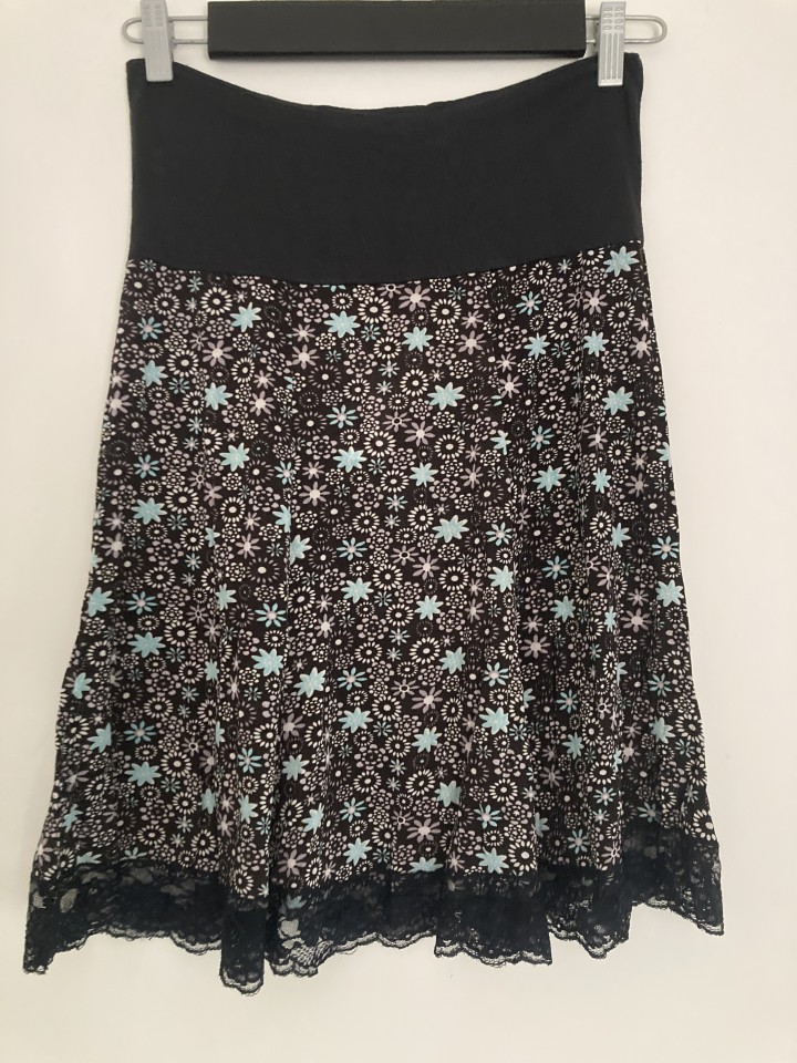 Krilo, S, 4€